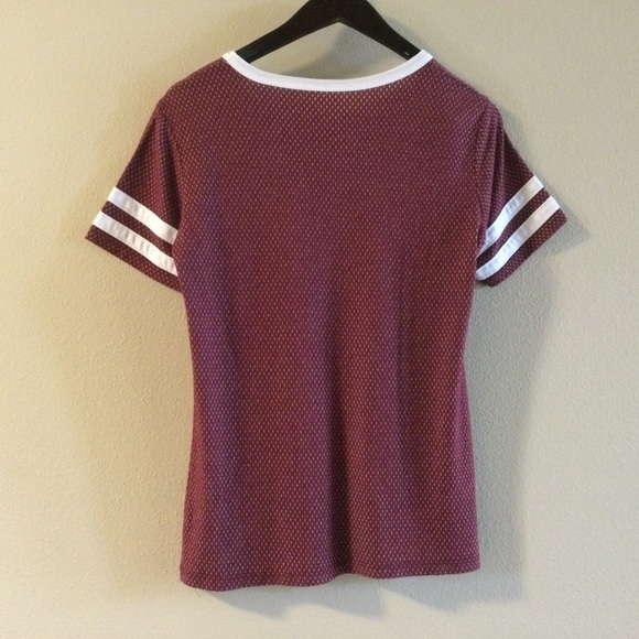 ✔️ University of Montana Top Woman’s size Medium - Picture 2 of 4